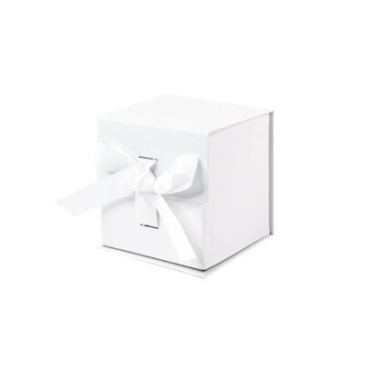 White Small Cube Magnetic Gift Boxes With Ribbon